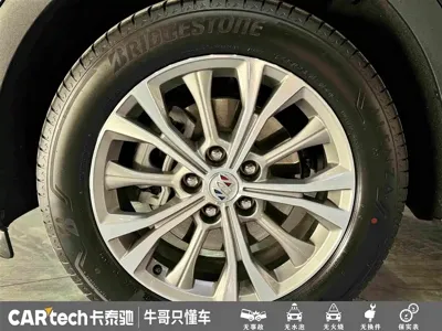 Buick Envision Plus 2023, 30299 км, за 121800 CNY - фото 10