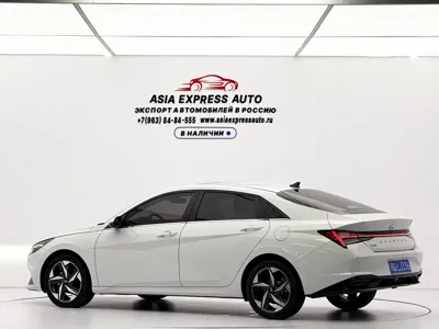 Hyundai Elantra 2023, 27000 км, за 94800 CNY - фото 6