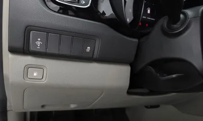Kia Canival 2015, 216782 км, за 6900000 KRW - фото 20