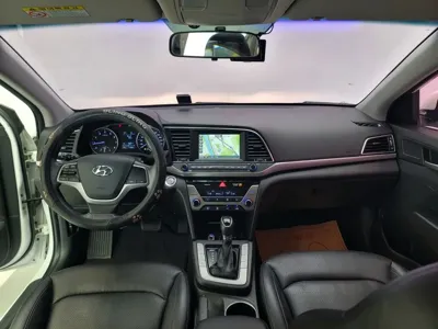Hyundai Avante 2016, 77948 км, за 9800000 KRW - фото 7