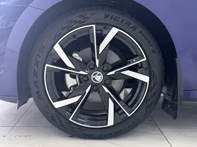 Skoda Octavia 2021, 17000 км, за 145700 CNY - фото 17