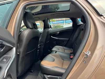 Volvo V40 2017, 83000 км, за 58000 CNY - фото 6