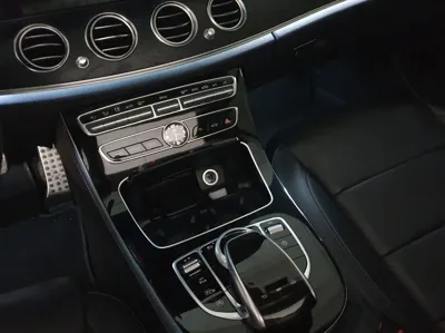Mercedes-Benz E-Class 2017, 169397 км, за 16900000 KRW - фото 13