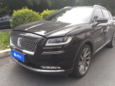 Lincoln Nautilus · 2021 год