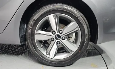 Kia K3 2018, 31668 км, за 10900000 KRW - фото 21