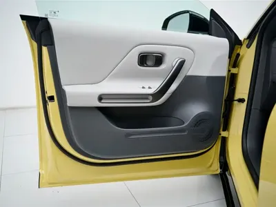 Leapmotor 零跑Lafa5 2026, 100 км, за 101800 CNY - фото 9