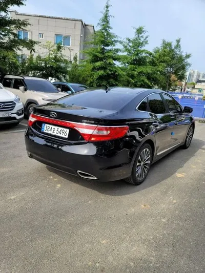 Hyundai Grandeur 2014, 221000 км, за 3500000 KRW - фото 2