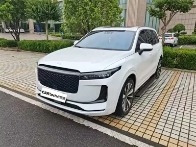 Li Auto Li ONE · 2020 год