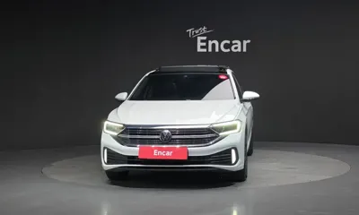 Volkswagen Jetta 2023, 15799 км, за 32000000 KRW