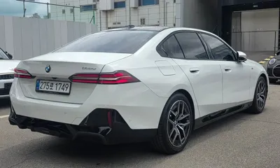 BMW 5-Series 2025, 7174 км, за 63000000 KRW