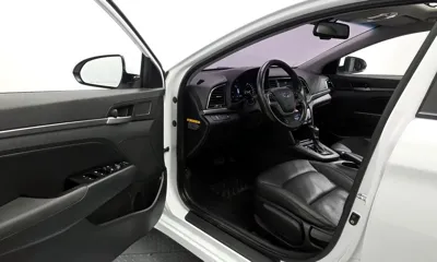 Hyundai Avante 2017, 175528 км, за 5900000 KRW - фото 10