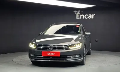 Volkswagen Passat 2018, 164087 км, за 17690000 KRW