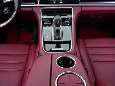 Porsche Panamera 2019, 55000 км, за 419799 CNY - фото 12
