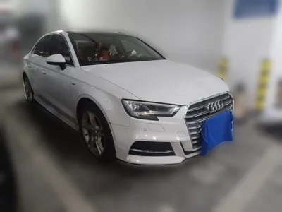 Audi A3 2019, 161400 км, за 65919.91 CNY