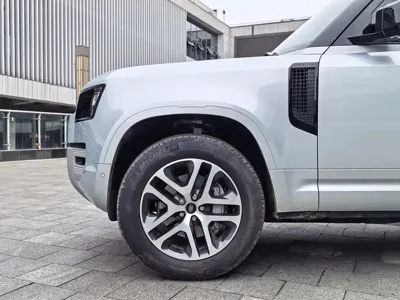 Land Rover Defender 2022, 7000 км, за 498000 CNY - фото 4