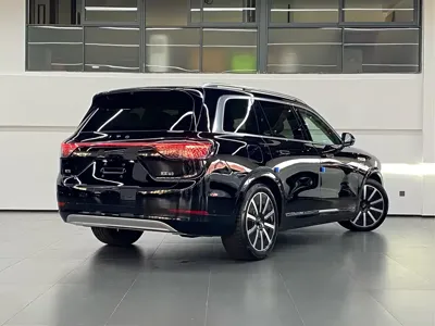 AITO 问界 AITO M9 2025, 500 км, за 428000 CNY