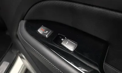KG_Mobility_Ssangyong Rexton 2018, 78475 км, за 17500000 KRW - фото 18