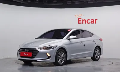 Hyundai Avante · 2016 год