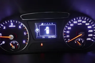 Kia Sorento 2015, 162761 км, за 8300000 KRW - фото 8