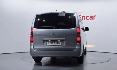 Hyundai Starex 2017, 91750 км, за 11000000 KRW