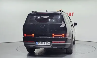 Hyundai Santafe 2025, 37250 км, за 36000000 KRW
