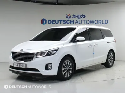 Kia Canival · 2018 год