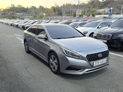Hyundai Sonata 2017, 177000 км, за 6500000 KRW - фото 3