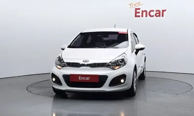 Kia Pride 2012, 17833 км, за 4750000 KRW