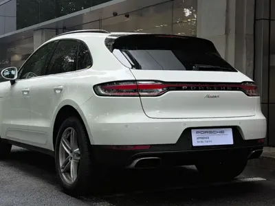 Porsche Macan 2021, 84000 км, за 220000 CNY