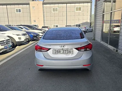 Hyundai Avante 2016, 202406 км, за 3300000 KRW - фото 5