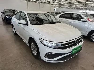 Volkswagen Bora 2023, 90800 км, за 51100 CNY