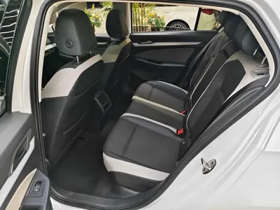 Volkswagen Golf 2021, 31200 км, за 80800 CNY - фото 9