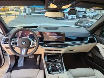 BMW X5 2025, 500 км, за 79800000 KRW - фото 7