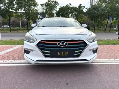 Hyundai Mistra 2017, 99000 км, за 33500 CNY