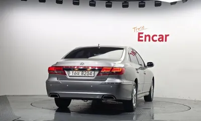 Hyundai Grandeur 2010, 51849 км, за 5500000 KRW