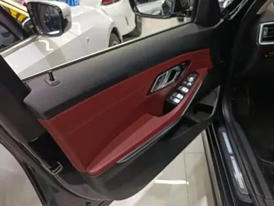 BMW 3 Series 2023, 56000 км, за 169800 CNY - фото 7