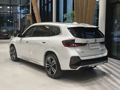 BMW X1 2023, 27000 км, за 147000 CNY