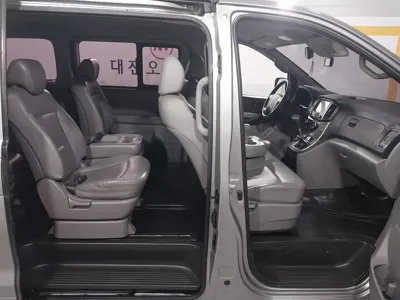 Hyundai Starex 2018, 85920 км, за 19500000 KRW - фото 14