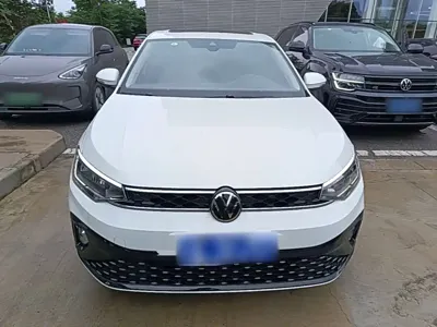 Volkswagen Lavida 2024, 2000 км, за 59900 CNY