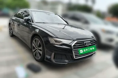 Audi A6L 2019, 119600 км, за 202729.24 CNY - фото 3