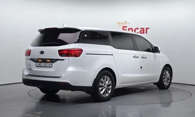 Kia Canival 2020, 54080 км, за 99990000 KRW - фото 2