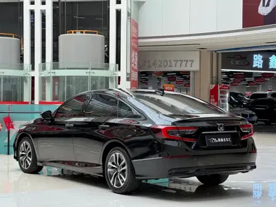 Honda Accord 2023, 69000 км, за 105000 CNY - фото 11