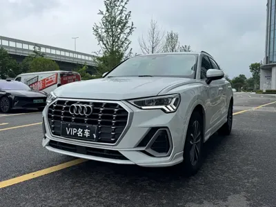 Audi Q3 · 2021 год