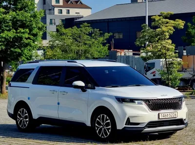 Kia Canival 2022, 58376 км, за 23900000 KRW