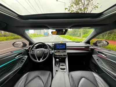 Toyota Avalon 2022, 97000 км, за 123800 CNY - фото 8