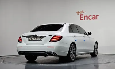 Mercedes-Benz E-Class 2020, 94435 км, за 27400000 KRW