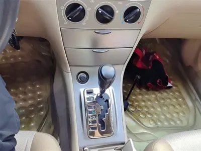 Toyota Corolla 2015, 132700 км, за 23800 CNY - фото 16