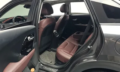 Kia Niro 2020, 32896 км, за 22500000 KRW - фото 11