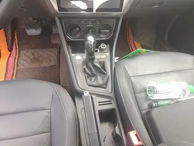 Volkswagen Lavida 2017, 124700 км, за 33500 CNY - фото 10