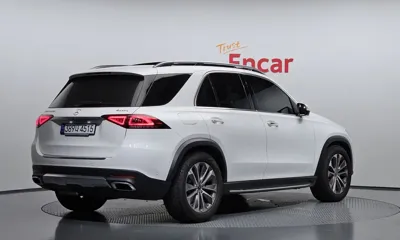 Mercedes-Benz GLE-Class 2023, 18943 км, за 99800000 KRW - фото 2